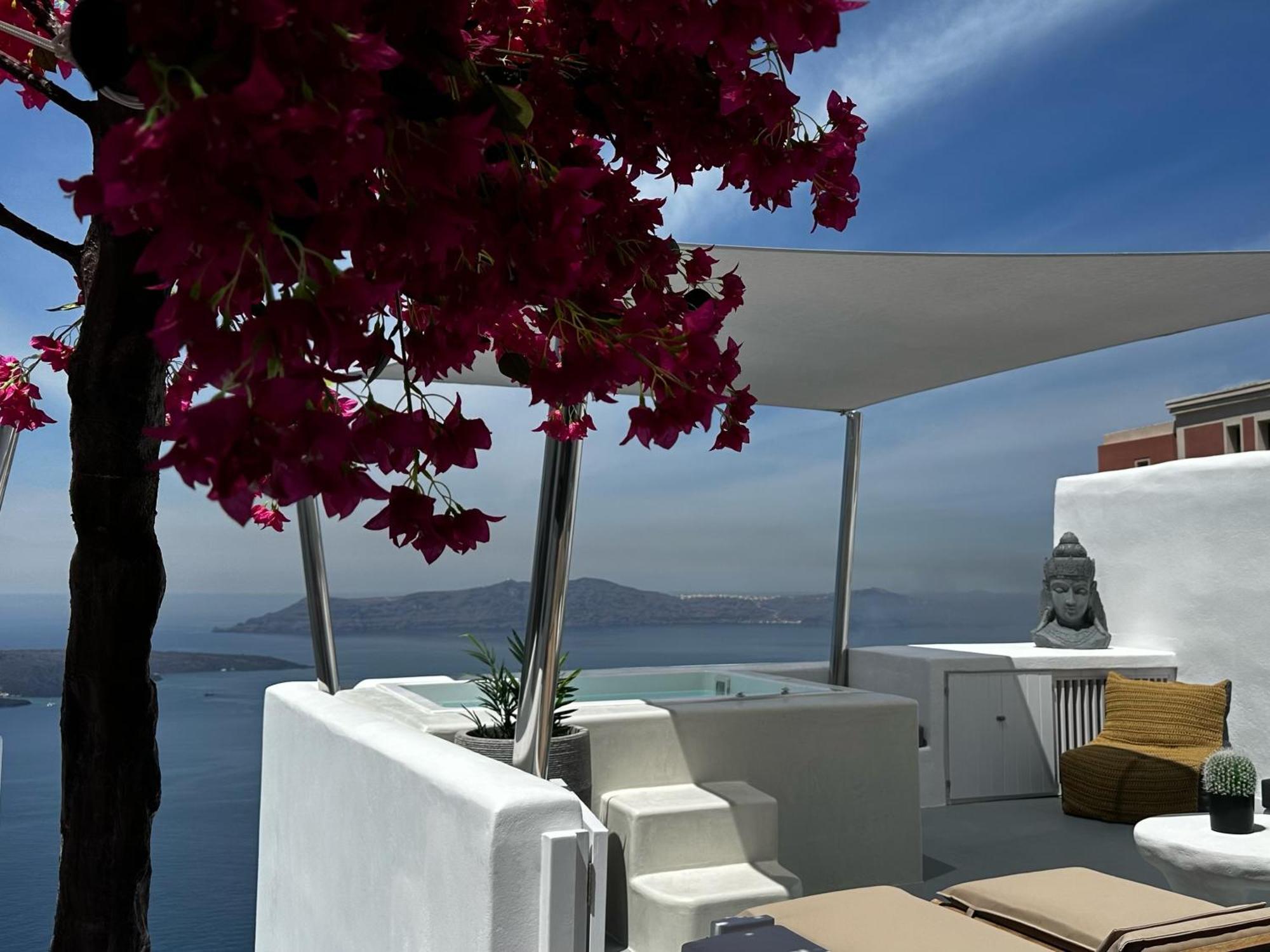 Dagaz Suites Fira  Exterior photo